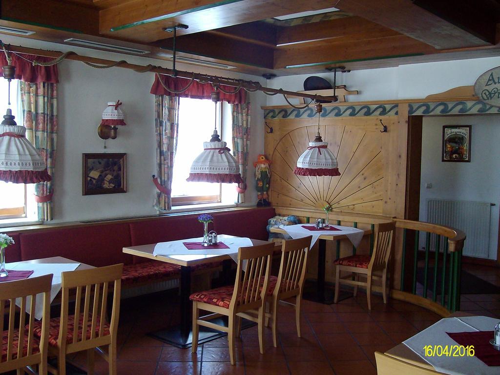 فندق Versbichlفي  Gasthaus Zur Melzen المظهر الخارجي الصورة